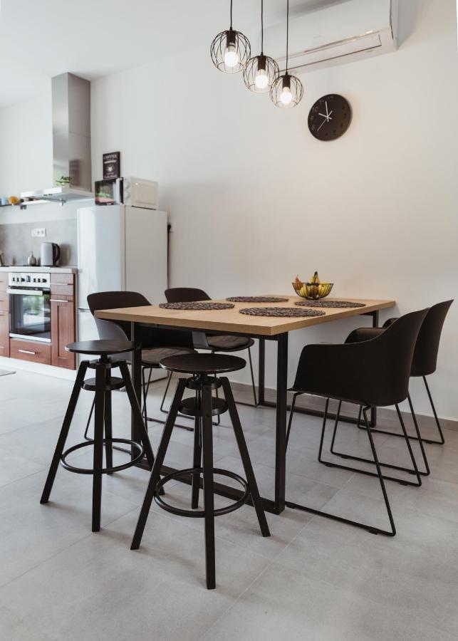 Major11 Apartman - Zsolnay Negyed Pécs Exterior foto